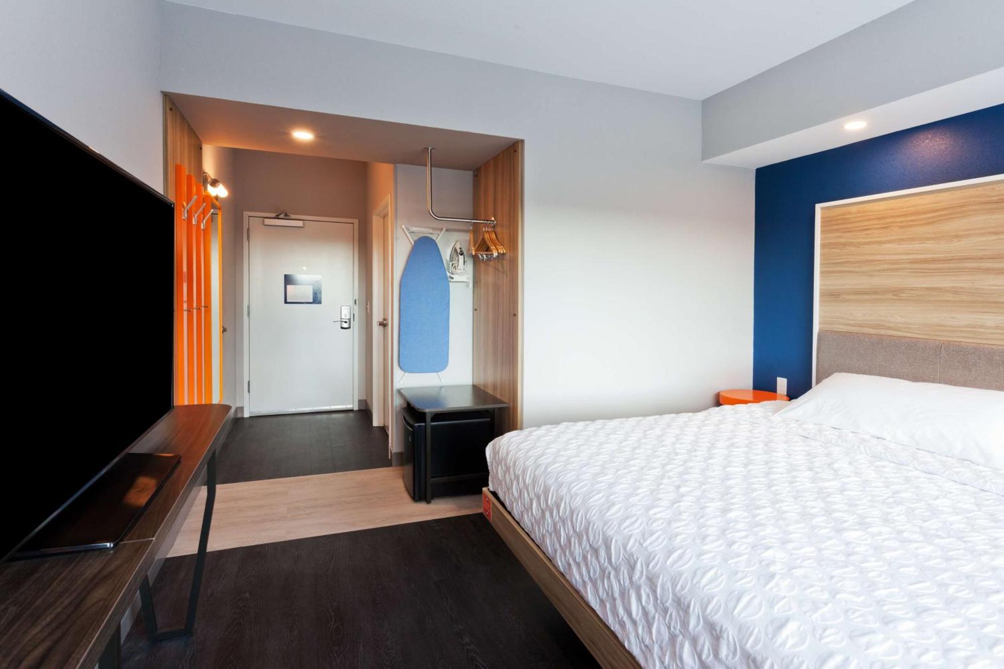 Hotel Tru By Hilton Auburn Esterno foto