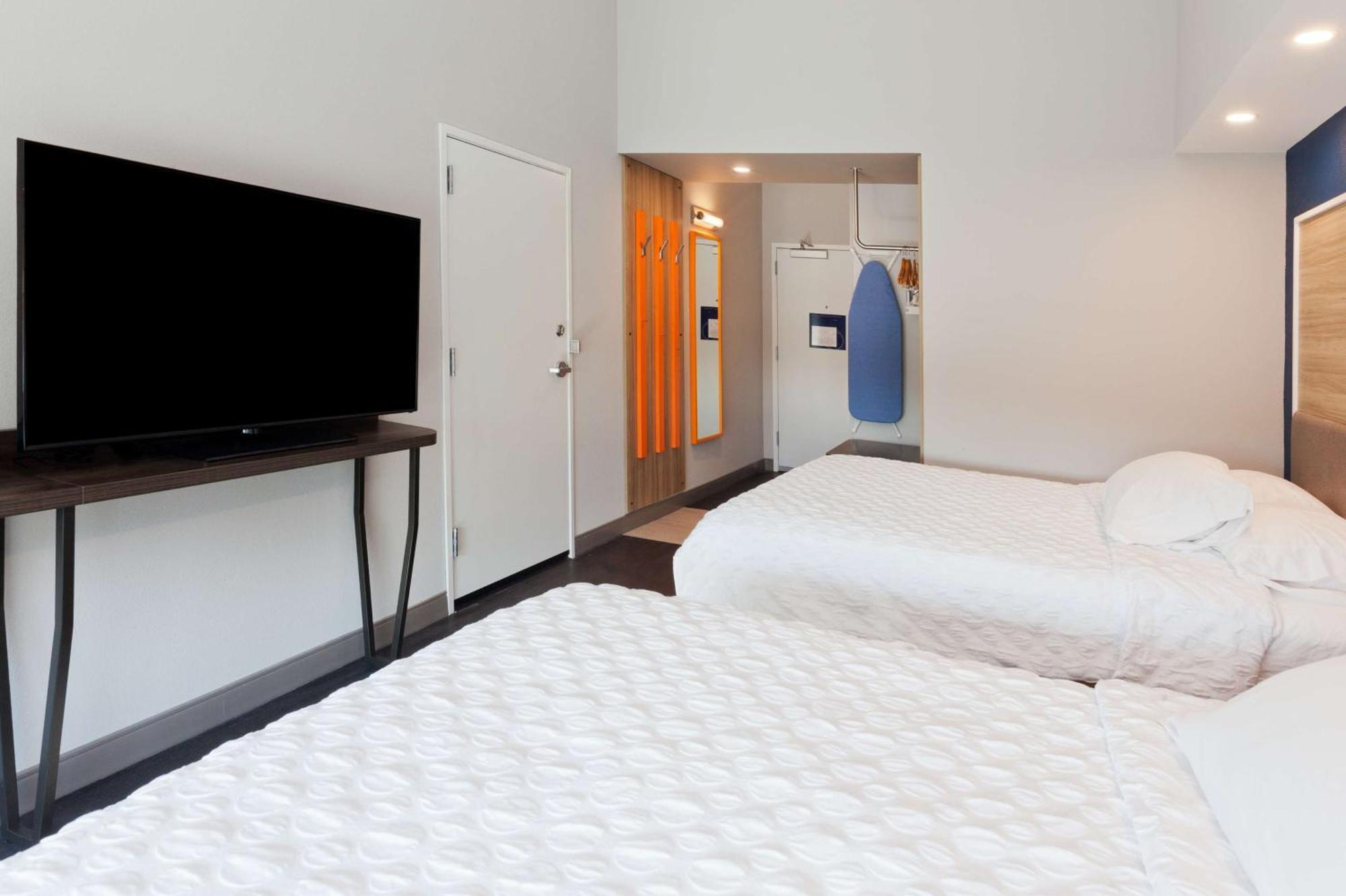 Hotel Tru By Hilton Auburn Esterno foto