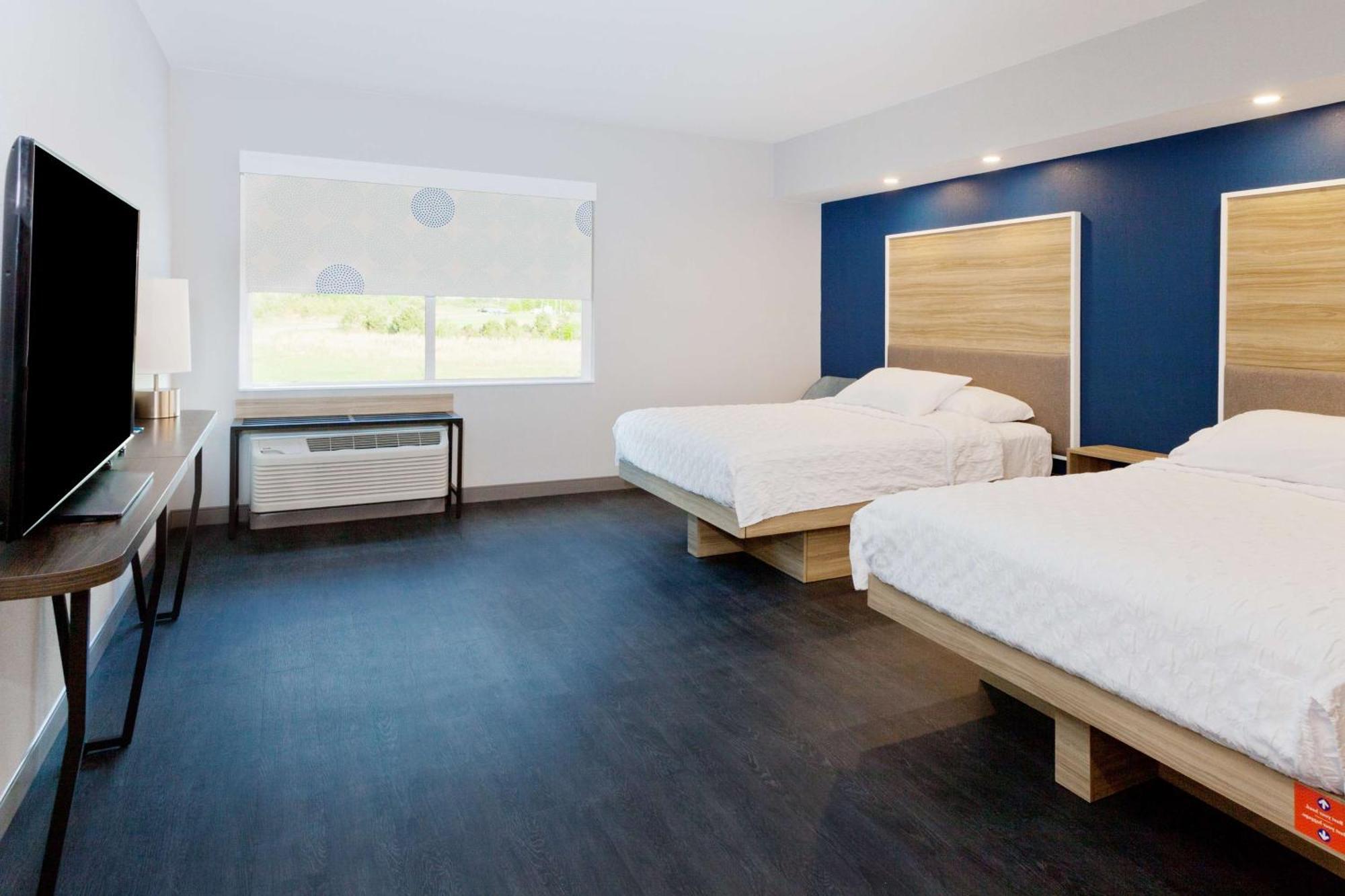 Hotel Tru By Hilton Auburn Esterno foto